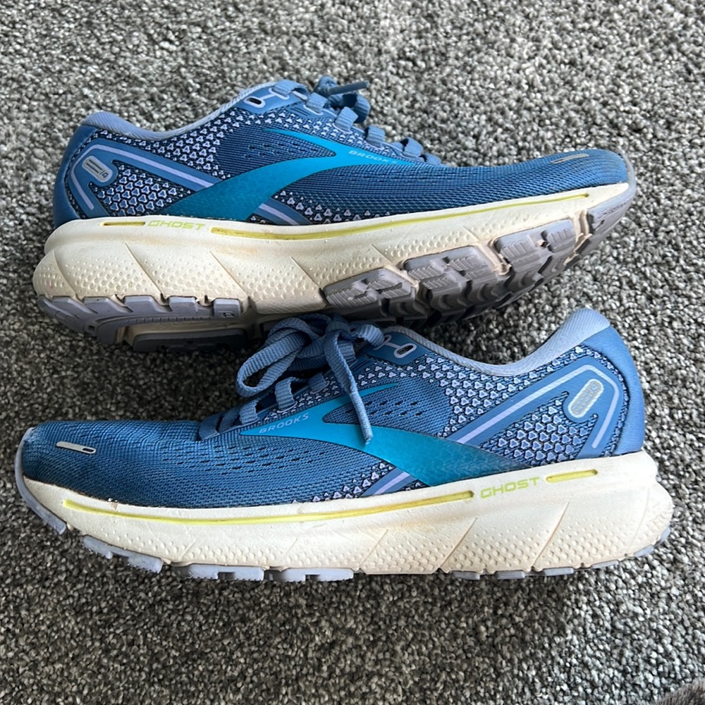 Brooks Ghost cushioned running shoe